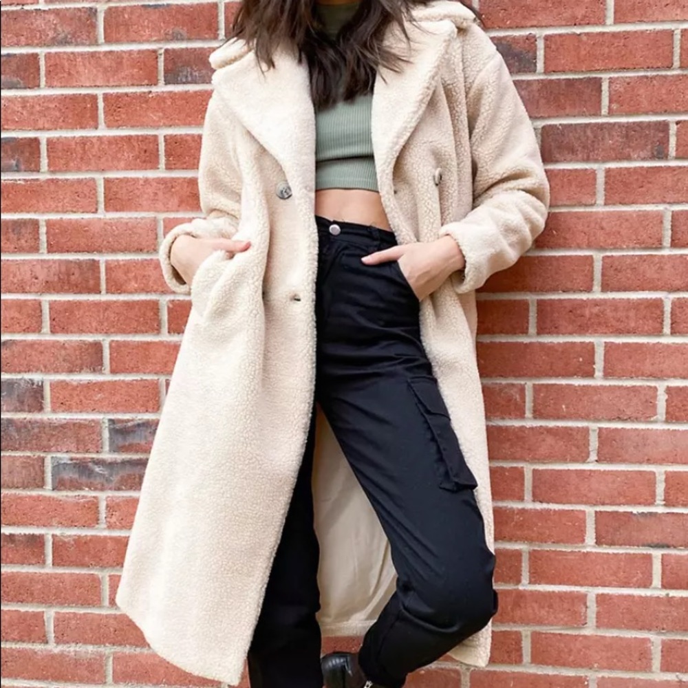 Urbancode Longline Teddy Coat is a size 6 in Cream